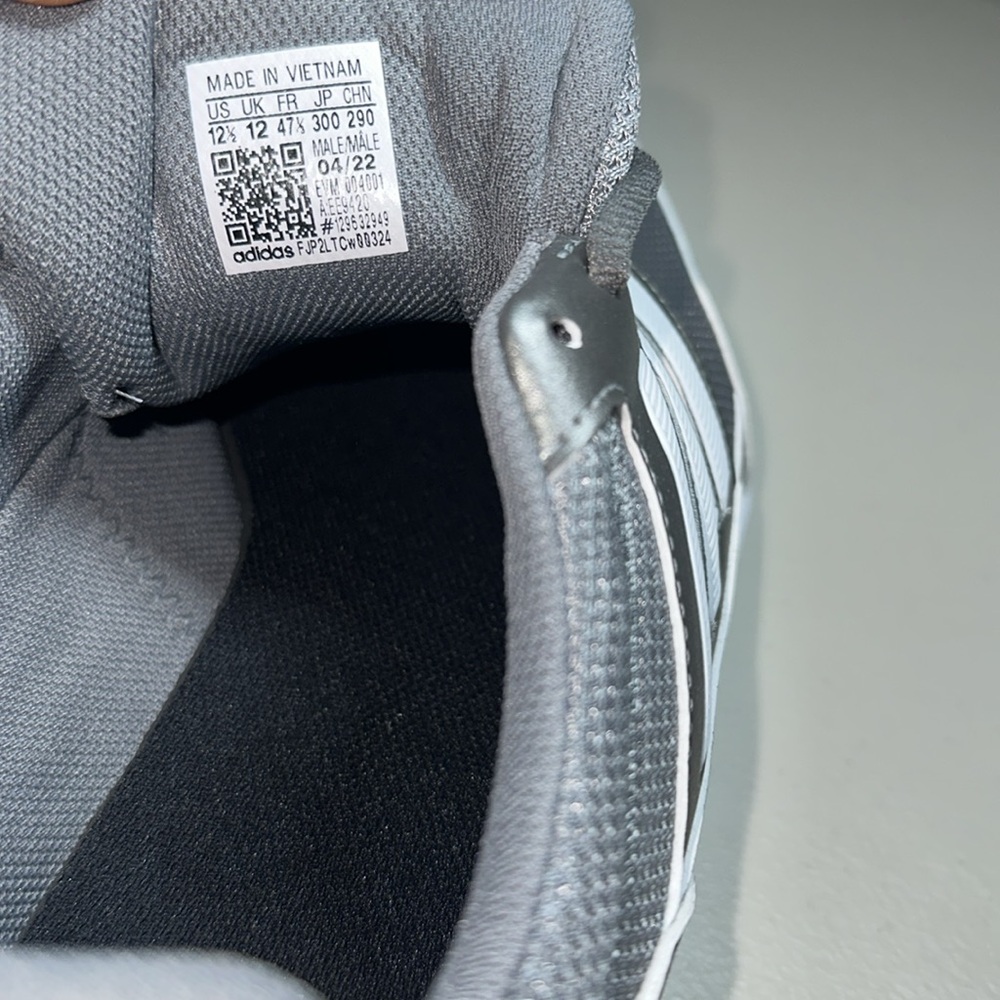 ADIDAS TECH RESPONSE 2.0 NEW, size 12.5, very comfy, last one! EE9420 - Picture 10 of 10